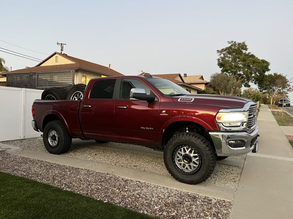 Ram 2500 Baja Boss AT 37